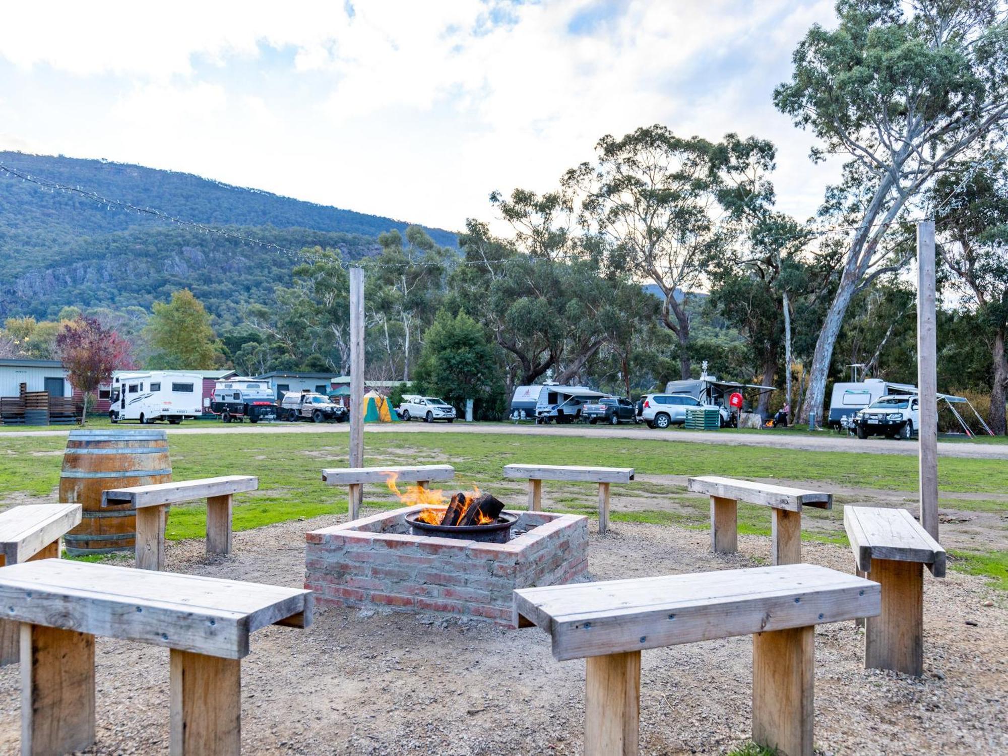 Hotel Nrma Halls Gap Holiday Park Extérieur photo