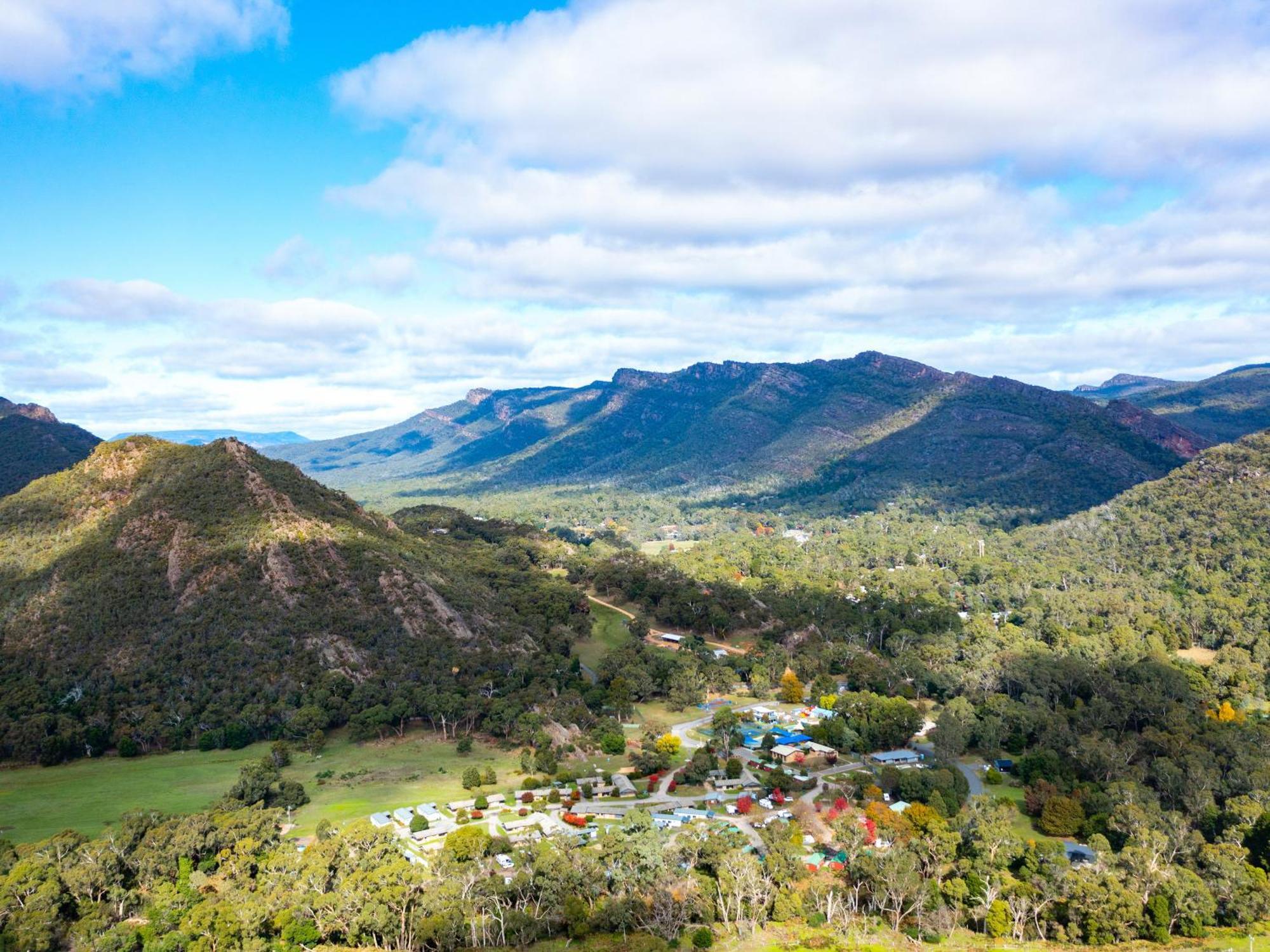 Nrma Halls Gap Holiday Park Extérieur photo