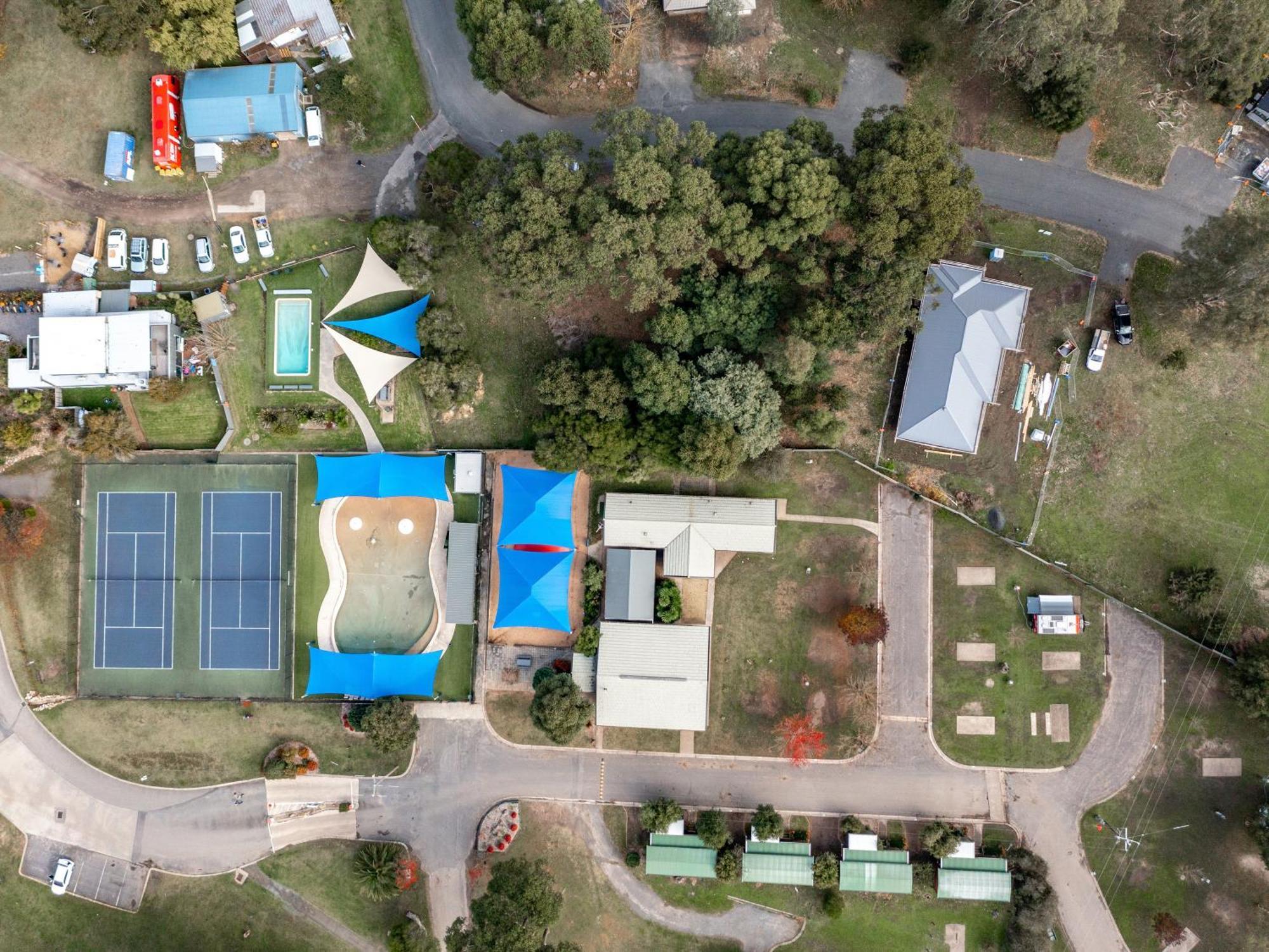 Nrma Halls Gap Holiday Park Extérieur photo