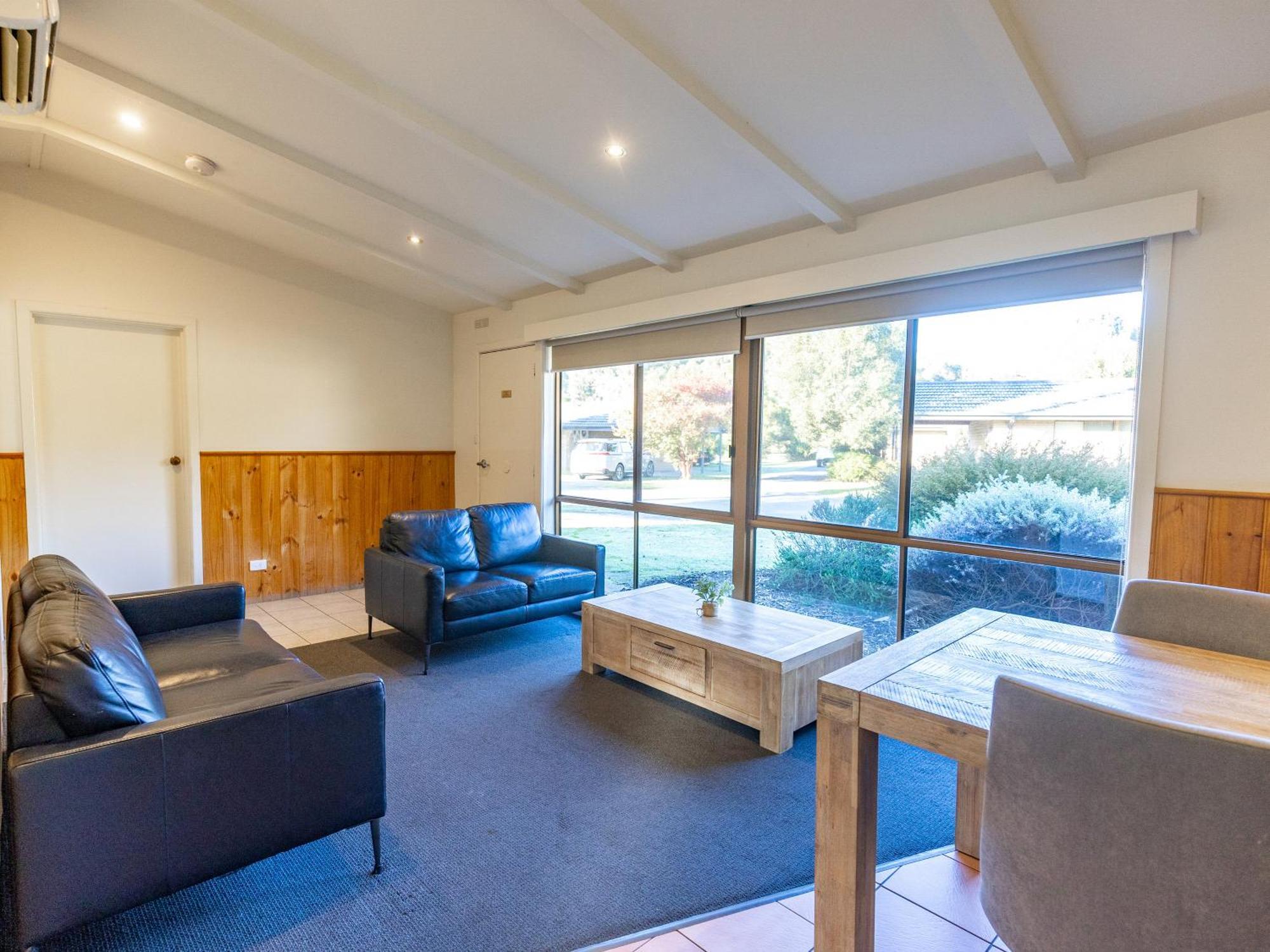 Nrma Halls Gap Holiday Park Extérieur photo